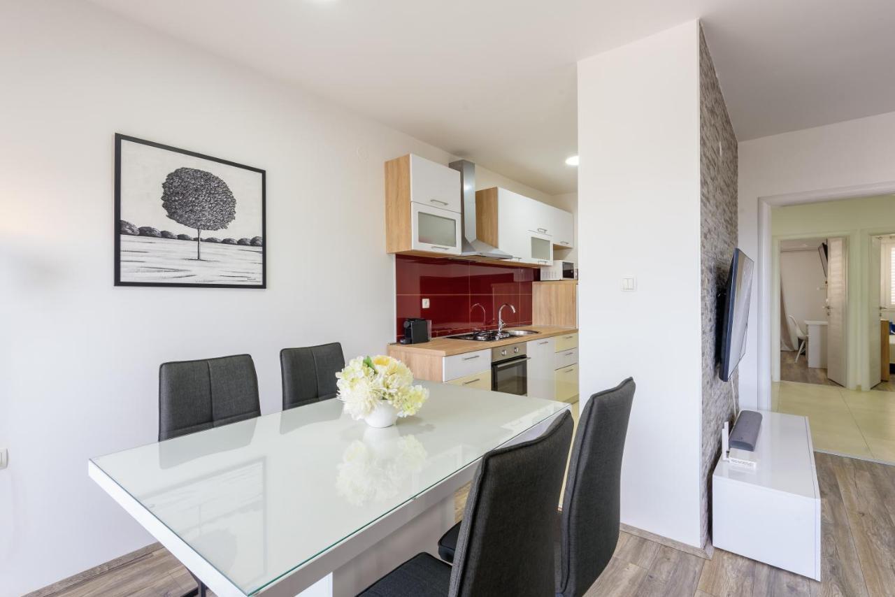 Apartment Tina Ploce  Extérieur photo