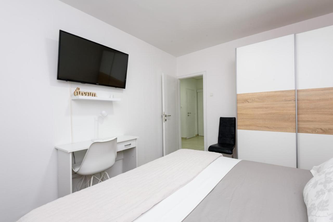 Apartment Tina Ploce  Extérieur photo